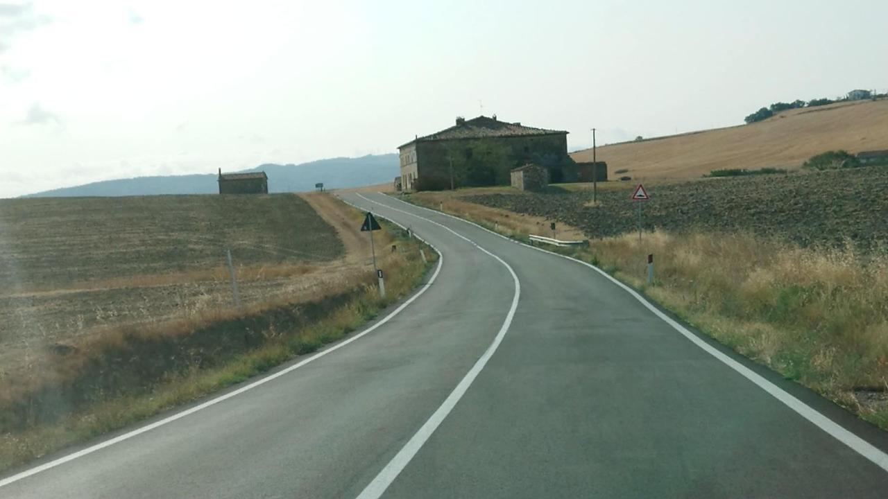 Affittacamere Alba Fiorita Castiglione dʼOrcia Exterior foto
